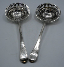 PAIRE CUILLERE A SUCRE