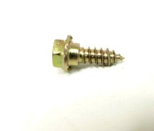 Vis fixation cache plastique