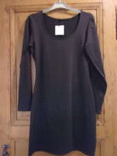 BORIS INDUSTRIES robe neuve T 2 ( voir dimensions )