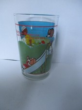 VERRE A  MOUTARDE " AMORA "