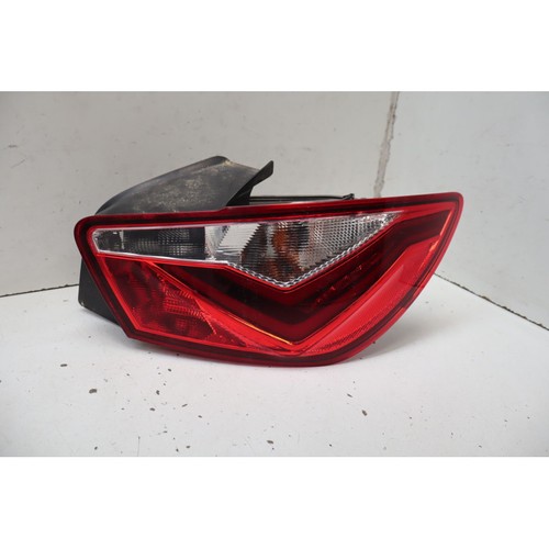 Feux arriere droit seat - feux,