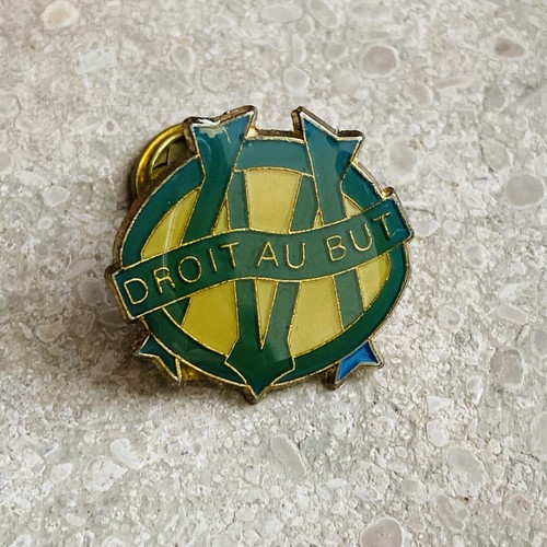 Pin droit au - droit,
