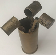 LOT de  3 DOSETTES à POUDRE + 1 DOUILLE de 37