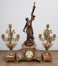 Garniture de cheminée