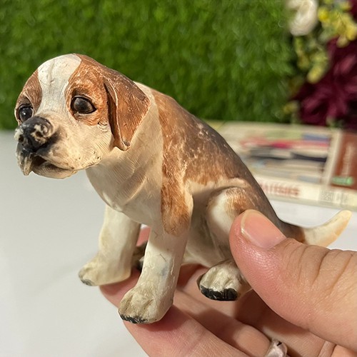 Figurine chien résine - en,
