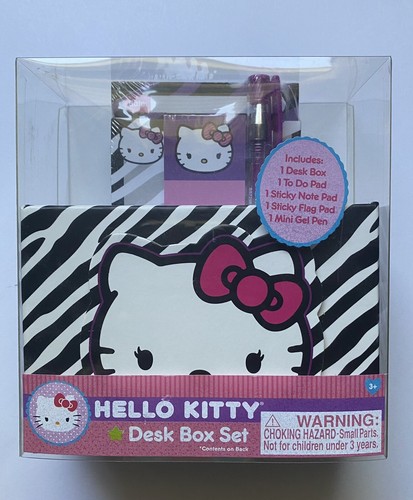 New hello kitty desk - new,