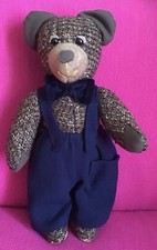 Ours en peluche souple fait