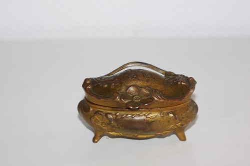 Boîte bijoux ancienne - à,