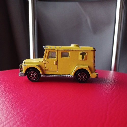 Bank security majorette - bank,