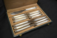 Coffret ecrin couteaux nacre argent louis coignet