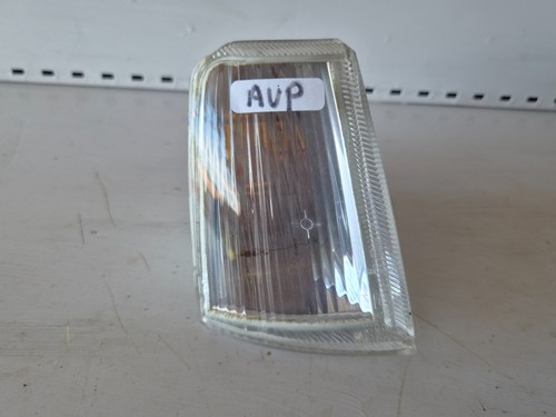 Clignotant avant passager pour