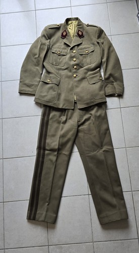 Ensemble vêtement militaire - vêtement,