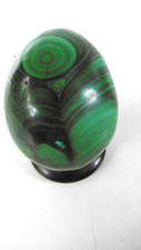 oeufs en malachite polie