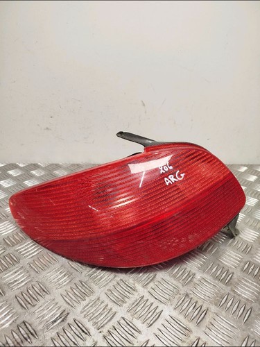 Feu peugeot 206 phase 2 - g,