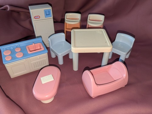 Little tikes dollhouse - little,