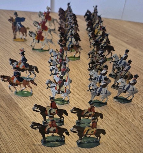Lot cavaliers plat d - cavaliers,