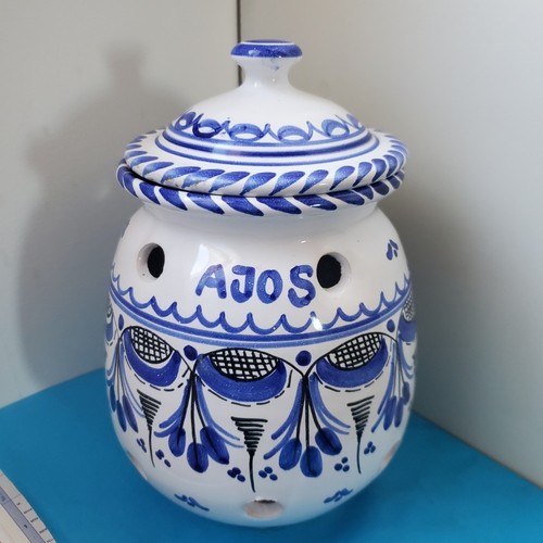 Pot ail olla ajos con - a,