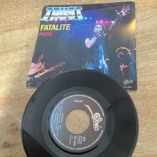 TRUST -fatalite passe - France 45 Tours 1980