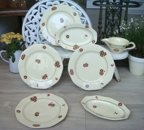 Assiettes plates raviers - plates,