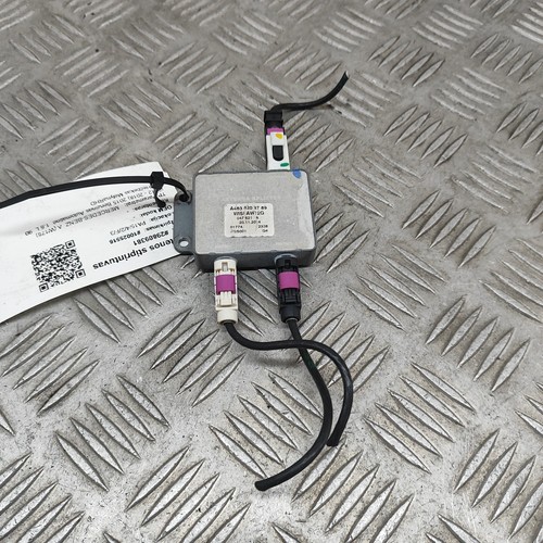 Mercedes benz amplificateur - mercedes-benz, a