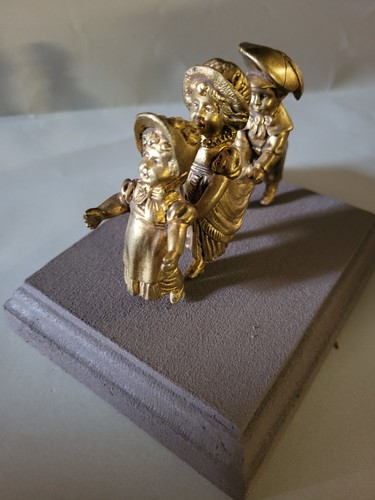 Rare groupe ancien - ancien, enfants