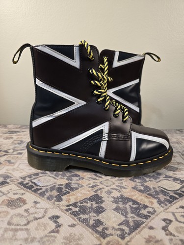 Martens 1460 women s size - dr.,