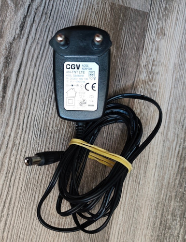 Cgv d28v0600100 chargeur - ★,