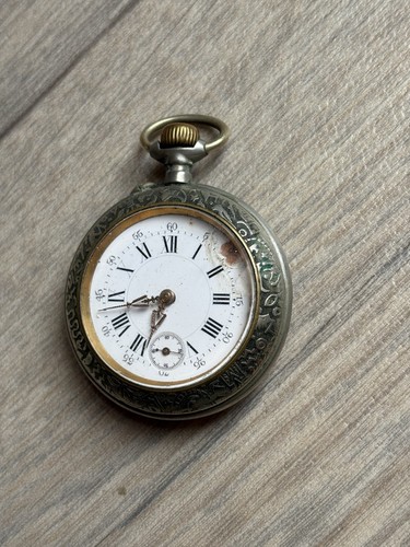 Montre gousset ancienne à - À,
