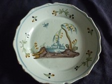 RARE ASSIETTE / FAIENCE  XVIII