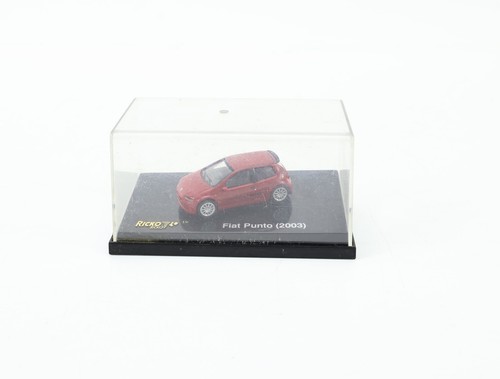 Ricko 38329 voiture - h0,