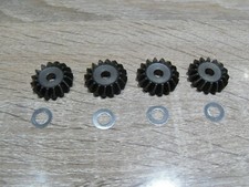 4 pignons satellites pour