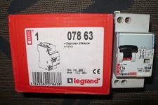 DISJONCTEUR DIFFERENTIEL 2POLE