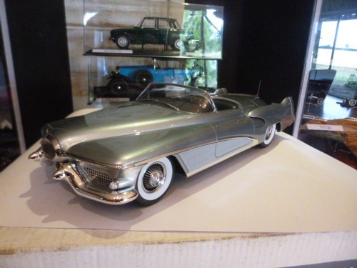 Buick sabre spyder 1951 bos - buick,