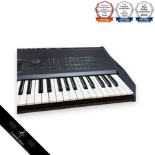 Synthétiseur Yamaha SY77 FM