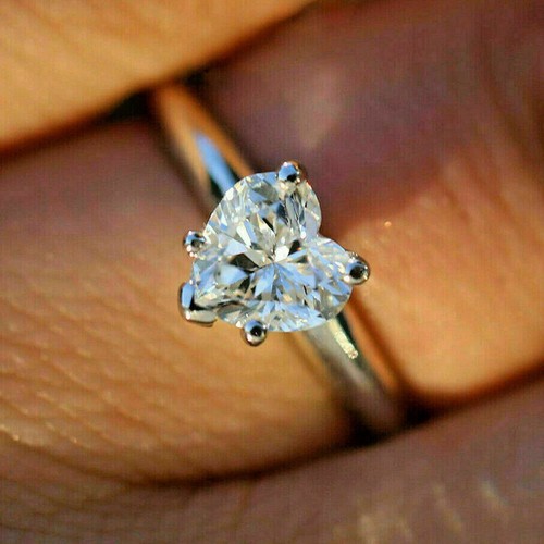 90ct coeur coupe solitaire - coeur,