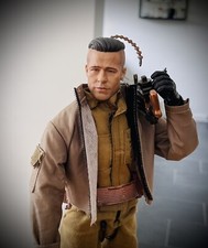 No HOT TOYS 1/6 Brad Pitt Fury