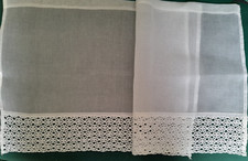 2 RIDEAUX VOILAGE ORGANZA BLANC PETITE FENETRE (CARAVANE) largeur 45cm HT 36 cm