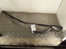 Bras essuie glace avant droit