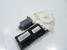 Moteur leve vitre avant droit