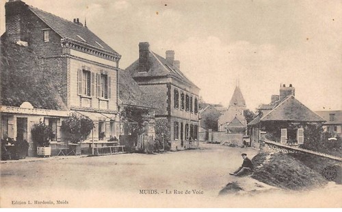 Muids san44613 la rue - 27,
