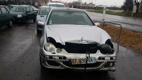 Malle hayon arriere - arriere, mercedes
