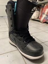 boots snowboard