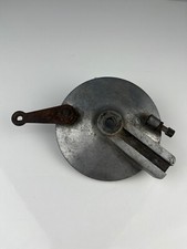 Plaque d'ancrage de frein