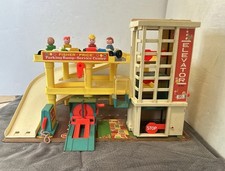 VTG Fisher Price Little People