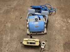 robot piscine M500 dolphin