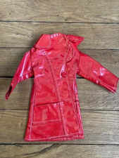 Tenue pour les poupées