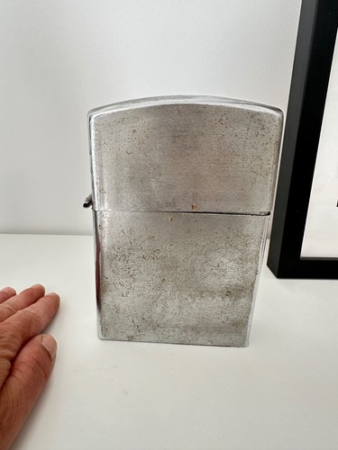 Ancien enorme briquet de - briquet,