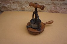 ANCIEN ET RARE PRESSOIR À FRUITS (DÉCO LOFT VINTAGE)