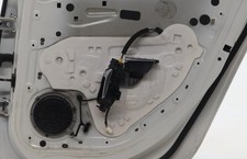 Leve vitre electrique arriere droit PEUGEOT 308 2 SW PHASE 1 BREAK 9826080380