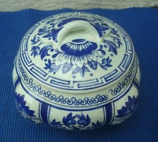 V40 Bonbonniere Pot Couvert